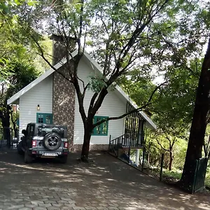 White Cottage, Kuttikkanam Holiday home